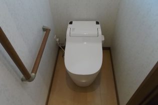 トイレは洗剤で洗うアラウーノ